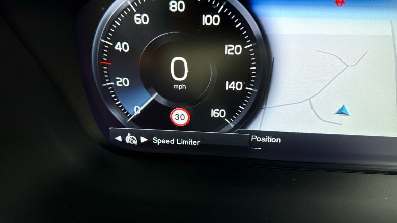 Volvo V60 2.0 B5P Cross Country 5dr AWD Auto Petrol Estate